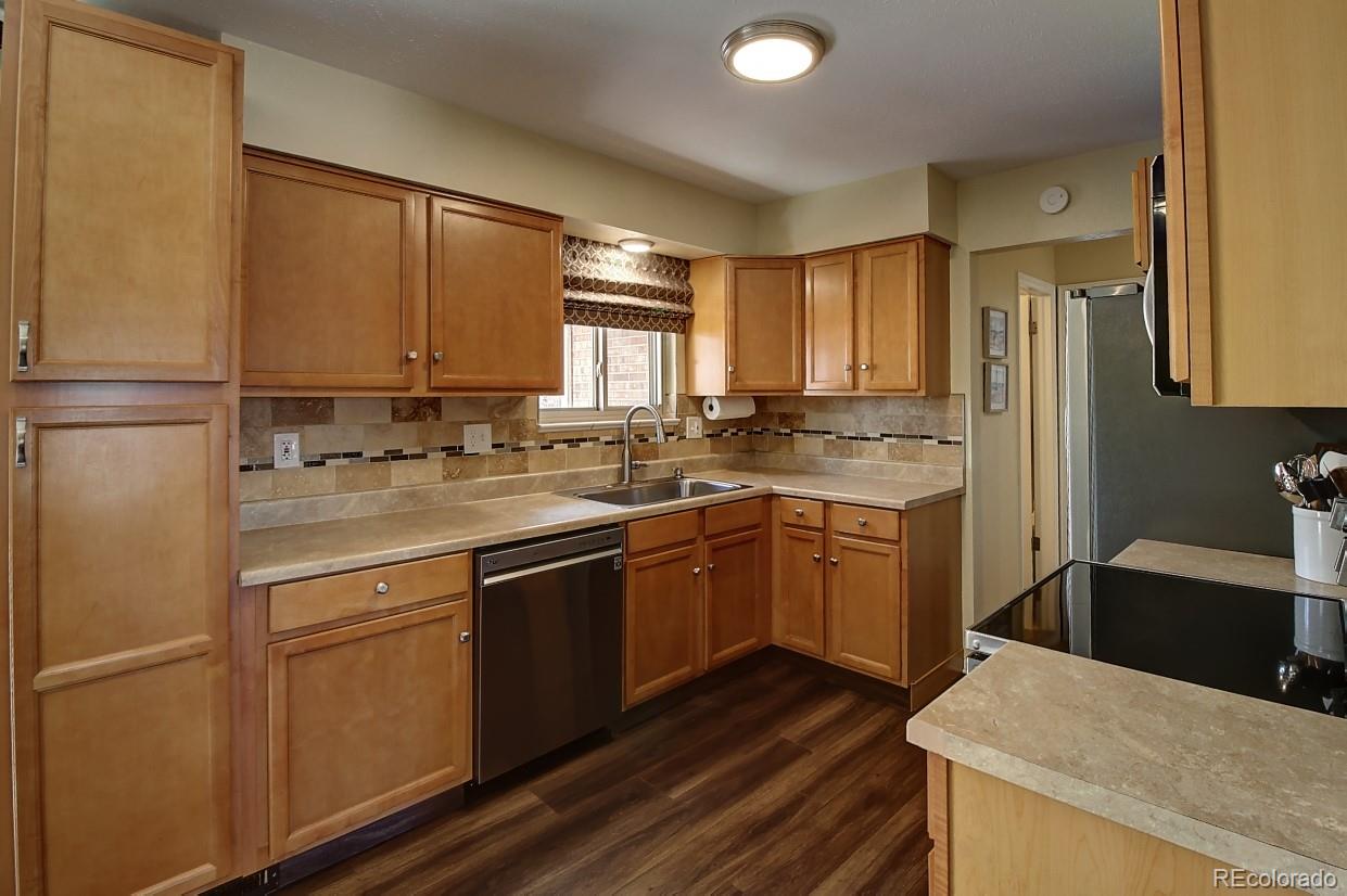 4684 Simms Street Wheat Ridge, CO 80033 - Photo 7 of 24 Gallery Image 7