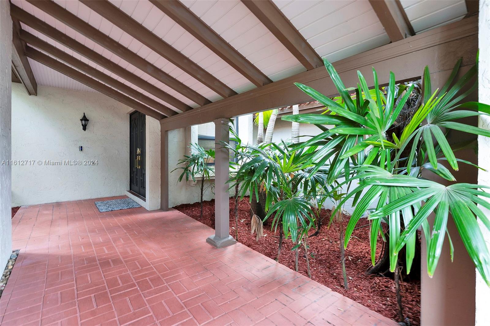 3771 North Park Road Hollywood, FL 33021 - Photo 4 of 62