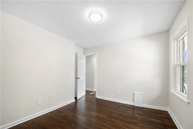 $3,300 | 147 Hermer Circle Northwest, Atlanta, GA 30311