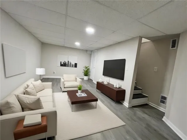 $3,300 | 147 Hermer Circle Northwest, Atlanta, GA 30311