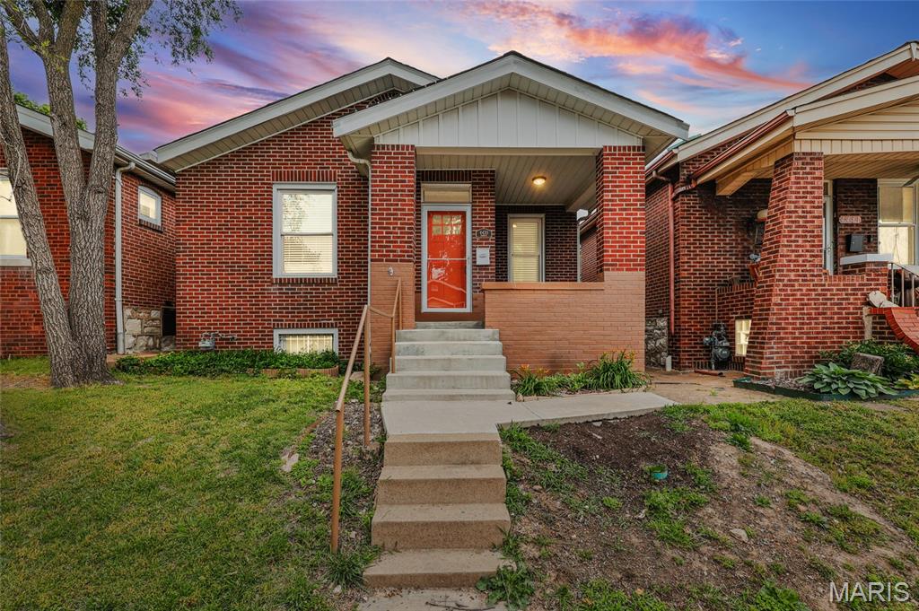 4435 Itaska Street St. Louis, MO 63116 - Photo 1 of 30