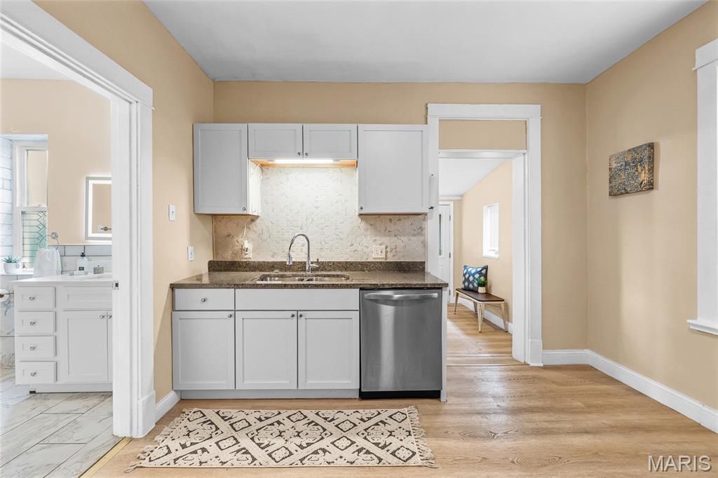 4435 Itaska Street St. Louis, MO 63116 - Photo 14 of 30