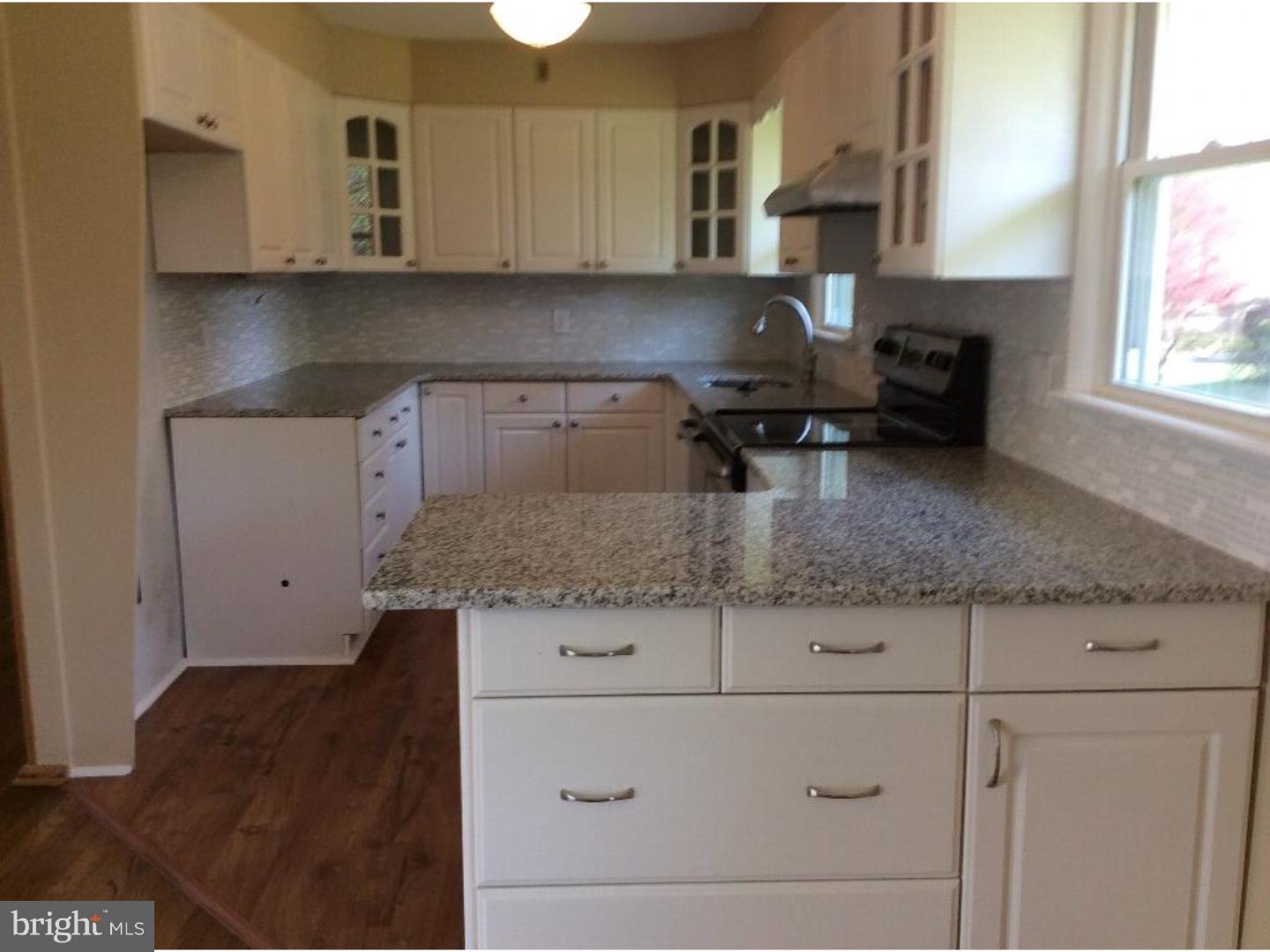 17 Bridle Path Road Lansdale, PA 19446 - Photo 6 of 24 Gallery Image 6