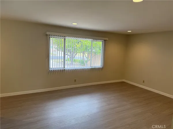 $4,150 | 24378 Hartland Street, West Hills, CA 91307