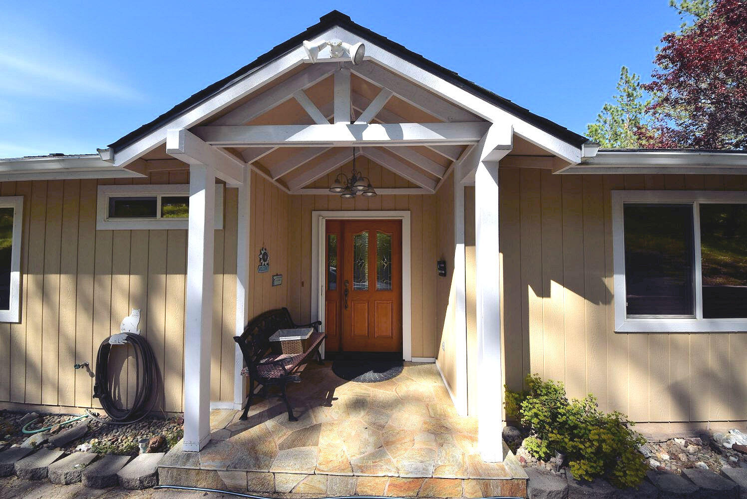 580 Ragsdale Road Trail, OR 97541 - Photo 4 of 36 Porch