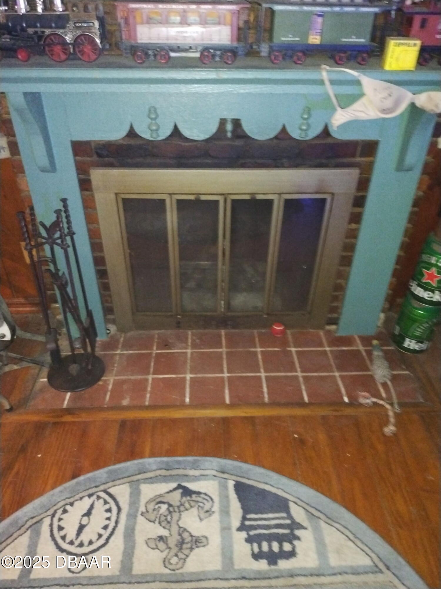 56337 Blue Creek Road Astor, FL 32102 - Photo 7 of 22 a front view of a house