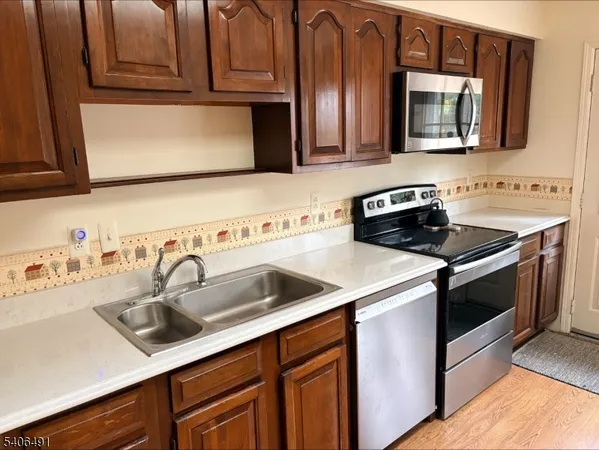 $4,595 | 241 Morris Avenue, Mountain Lakes, NJ 07046