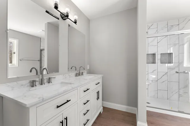 $649,900 | 1592 Sherwood Court, Eagan, MN 55122