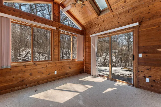 $649,900 | 1592 Sherwood Court, Eagan, MN 55122