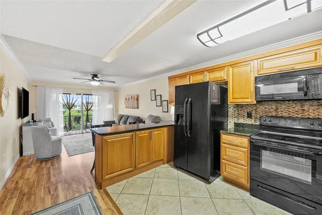 $159,000 | 1860 Massachusetts Avenue Northeast, Unit 206, St. Petersburg, FL 33703