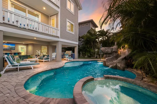 $3,495,000 | 108 7th Street South, Bradenton Beach, FL 34217