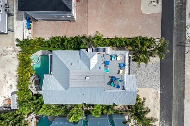 $3,495,000 | 108 7th Street South, Bradenton Beach, FL 34217