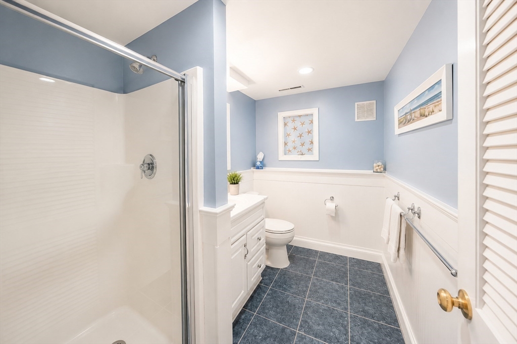 33 Edgewood Road Scituate, MA 02066 - Photo 17 of 30