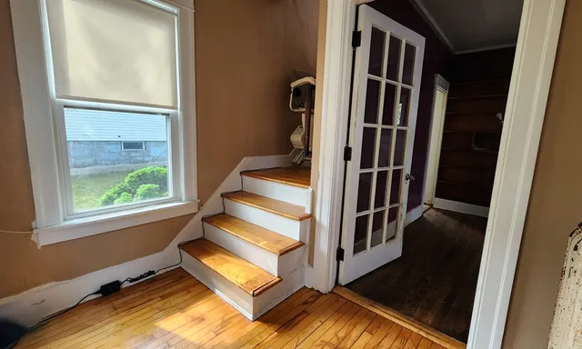 $400,000 | 132 Institute Road, Worcester, MA 01602