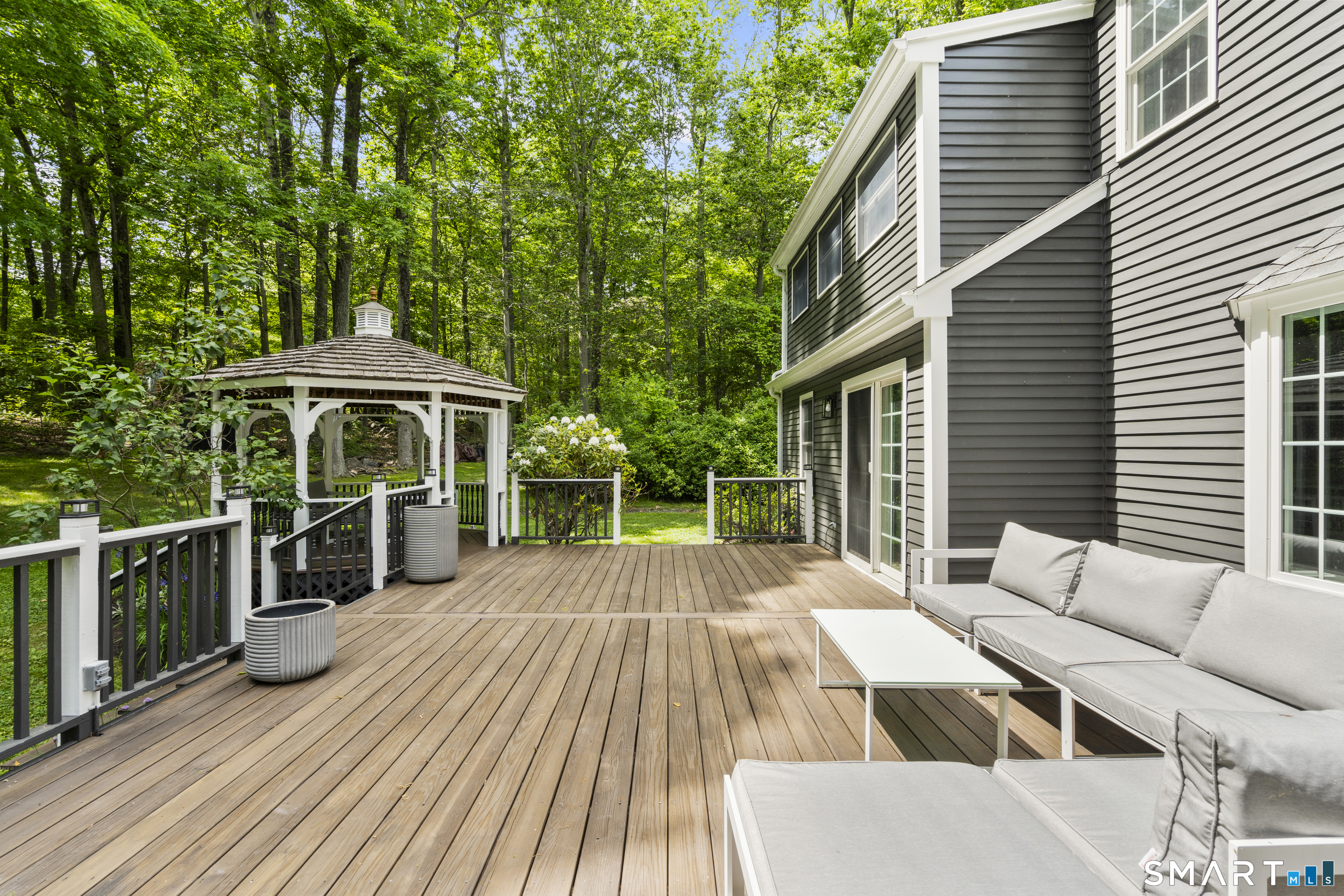 250 Thunder Lake Road Wilton, CT 06897 - Photo 27 of 40