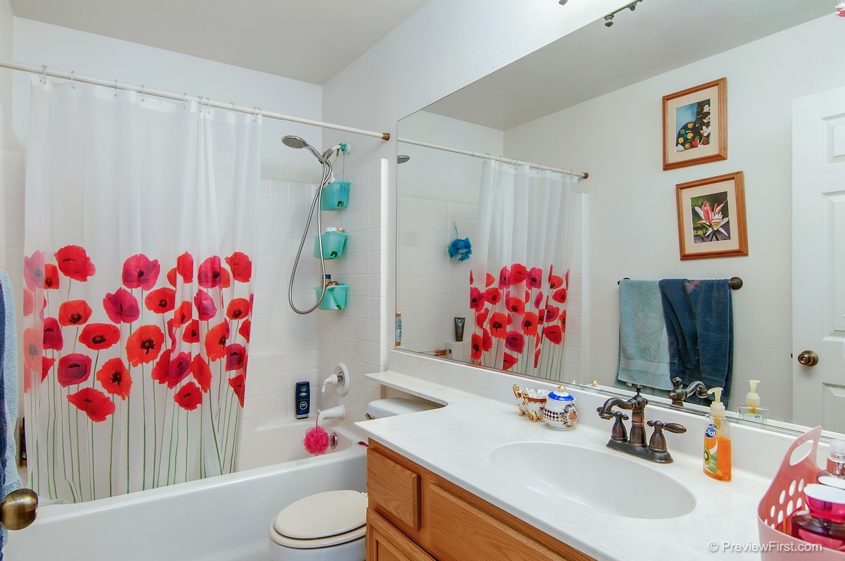 8577 Clifford Heights Road Santee, CA 92071 - Photo 17 of 25 Gallery Image 17