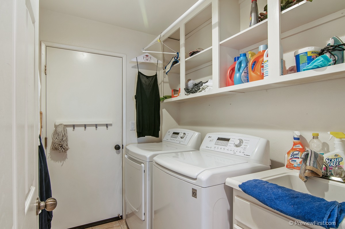 8577 Clifford Heights Road Santee, CA 92071 - Photo 23 of 25 Gallery Image 23