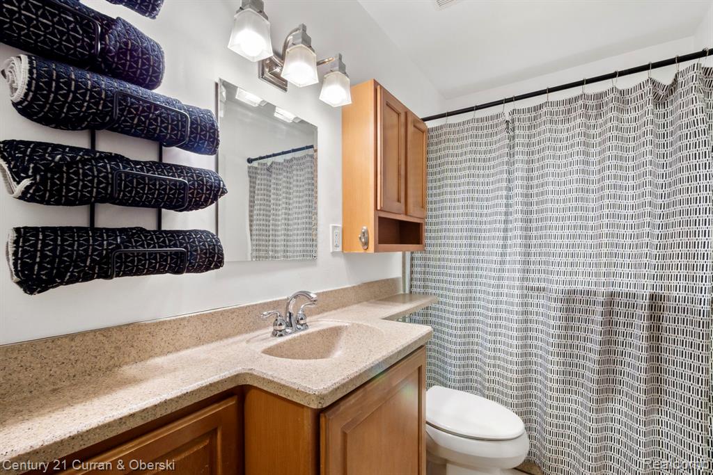 19203 Clement Road Northville, MI 48167 - Photo 25 of 53 Gallery Image 25