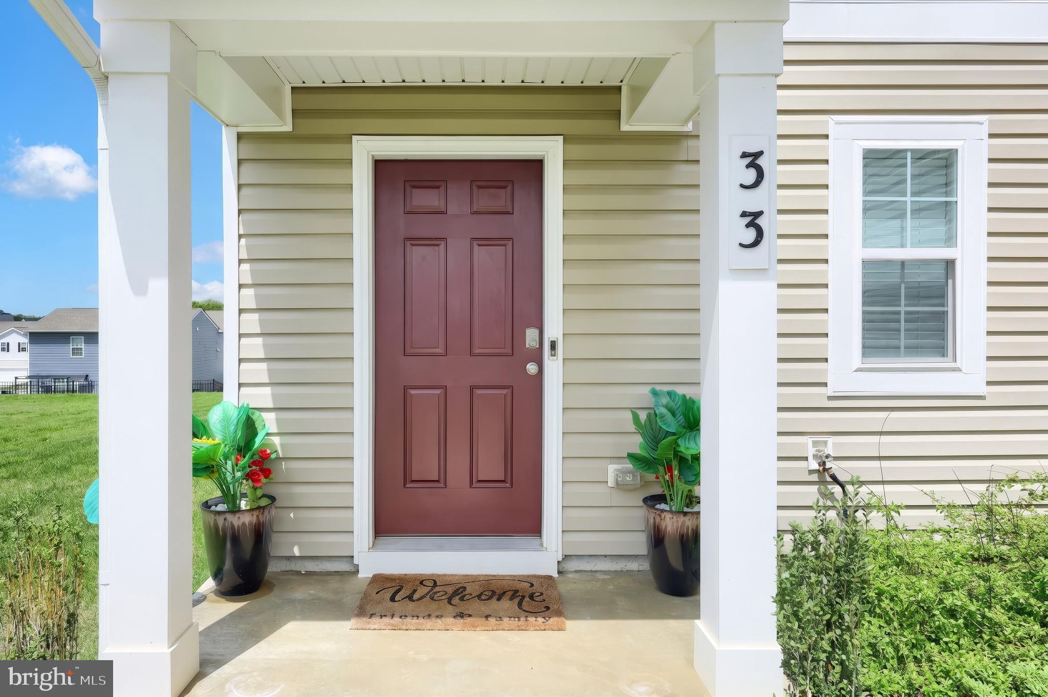 33 Eneface Crest Hanover, PA 17331 - Photo 2 of 33 WELCOME HOME!
