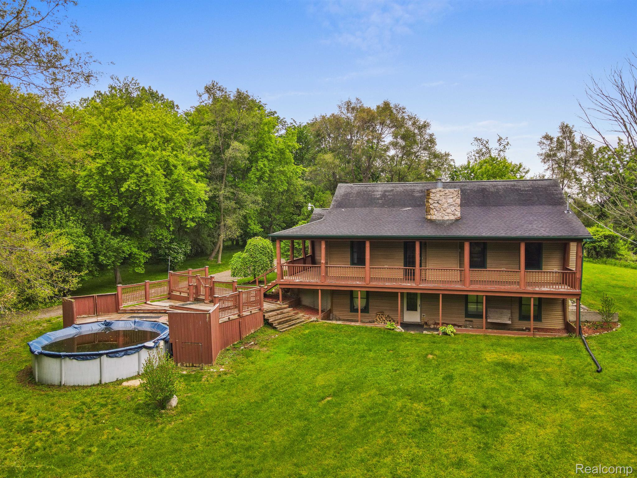 9467 Beecher Road Flushing, MI 48433 - Photo 6 of 39 Gallery Image 6