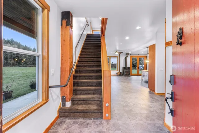 $1,559,000 | 27806 West Gilligan Creek Road, Sedro-Woolley, WA 98284