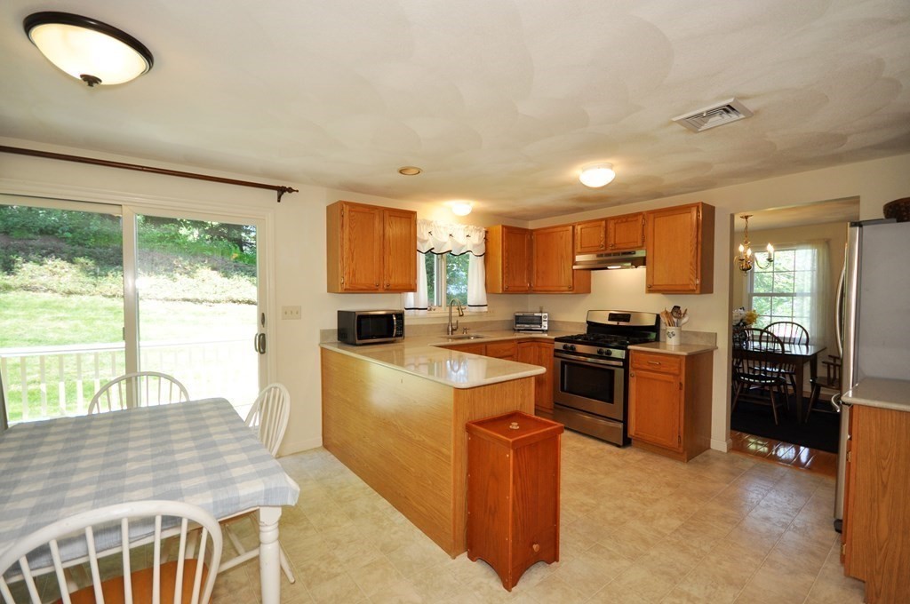 10 Dettling Road Maynard, MA 01754 - Photo 14 of 37 Gallery Image 14