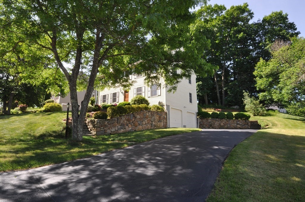 10 Dettling Road Maynard, MA 01754 - Photo 2 of 37 Gallery Image 2