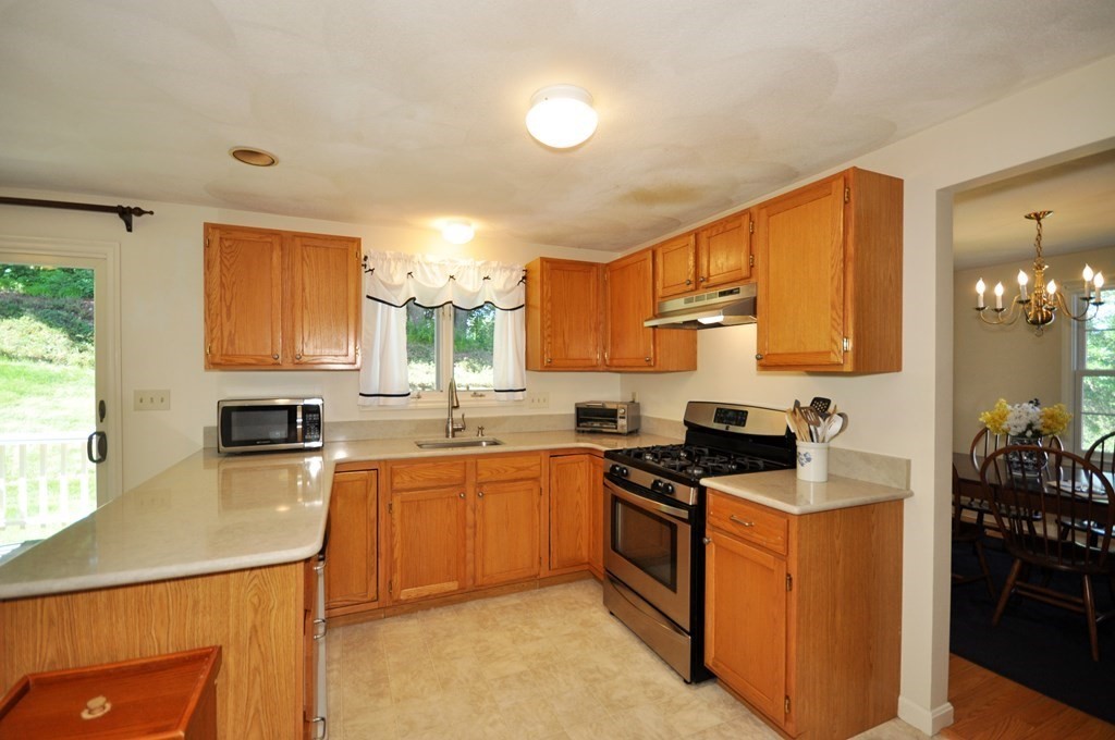 10 Dettling Road Maynard, MA 01754 - Photo 10 of 37 Gallery Image 10