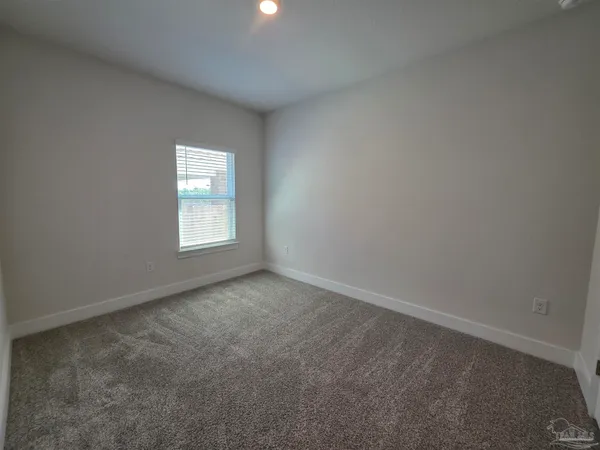 $2,300 | 5839 Sargassum Lane, Milton, FL 32583