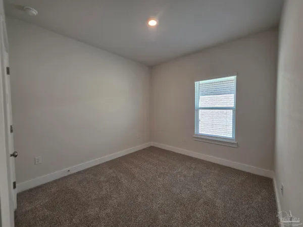 $2,300 | 5839 Sargassum Lane, Milton, FL 32583