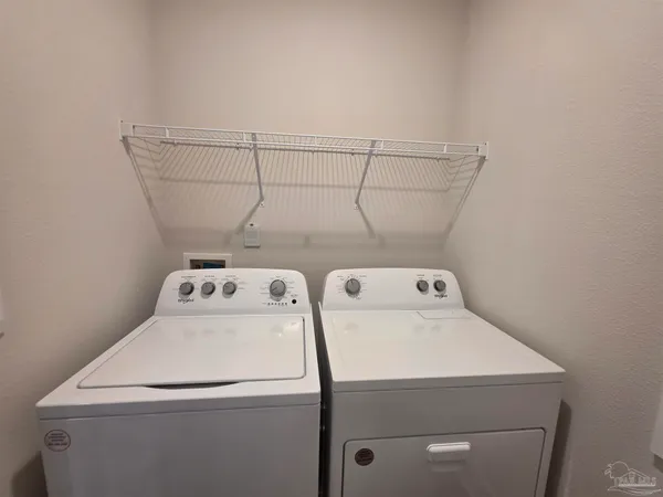 $2,300 | 5839 Sargassum Lane, Milton, FL 32583