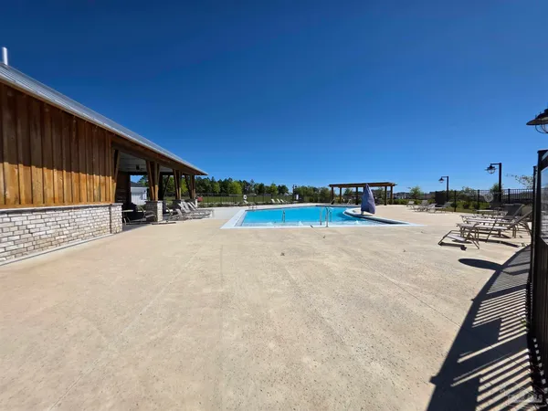 $2,300 | 5839 Sargassum Lane, Milton, FL 32583