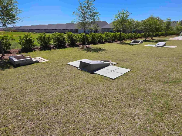 $2,300 | 5839 Sargassum Lane, Milton, FL 32583