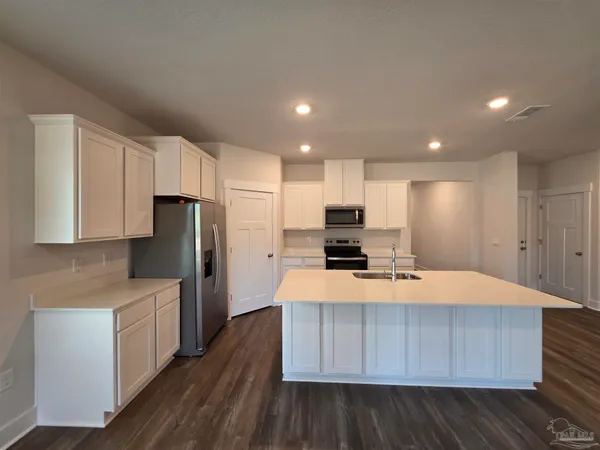 $2,300 | 5839 Sargassum Lane, Milton, FL 32583