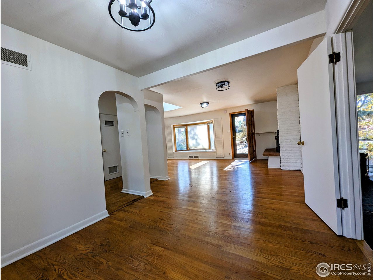 1951 Vista Drive Boulder, CO 80304 - Photo 6 of 35 a view of livingroom and hardwood floor