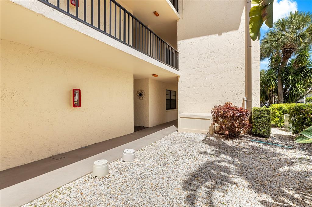 12300 Vonn Road, Unit 6103 Largo, FL 33774 - Photo 3 of 50