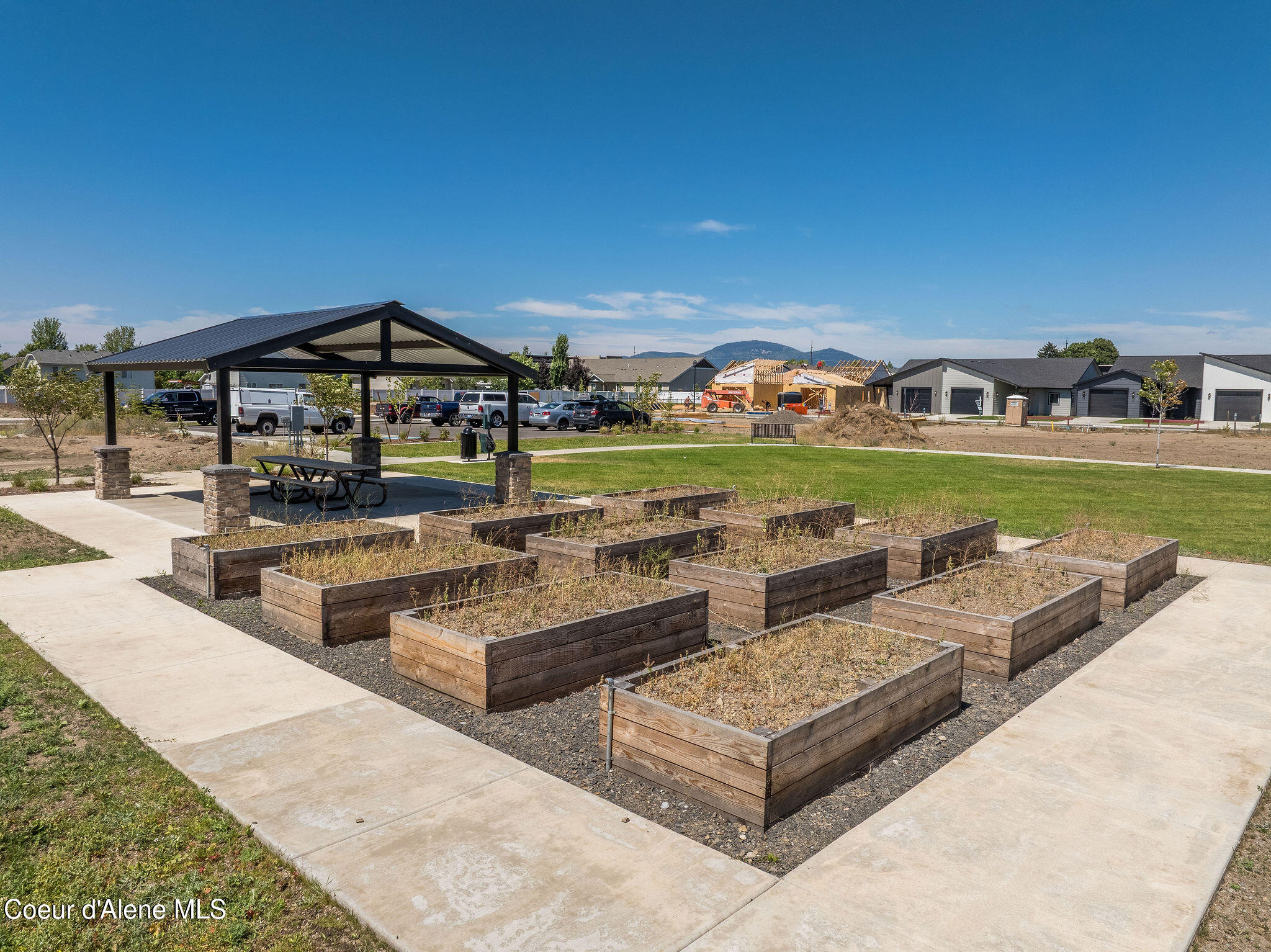 7827 North Mocha Loop Coeur D'Alene, ID 83815 - Photo 19 of 47 Community Park & Garden Boxes