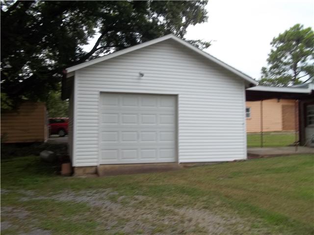 616 Larkin Springs Road Madison, TN 37115 - Photo 3 of 18