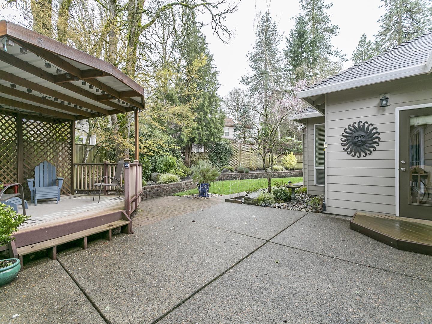 28568 Southwest Cascade Loop Wilsonville, OR 97070 - Photo 26 of 27 Patio
