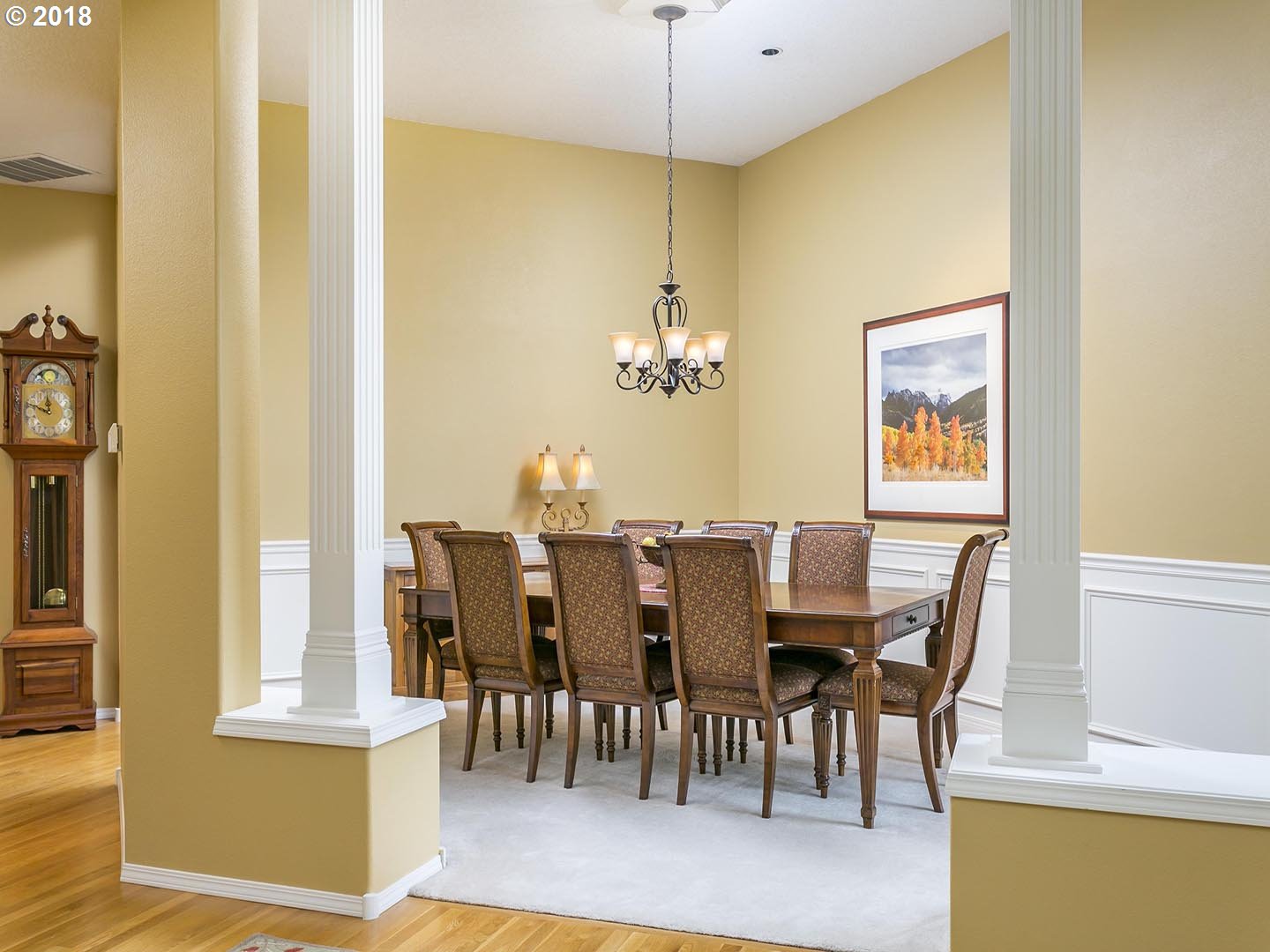 28568 Southwest Cascade Loop Wilsonville, OR 97070 - Photo 5 of 27 Dining Room