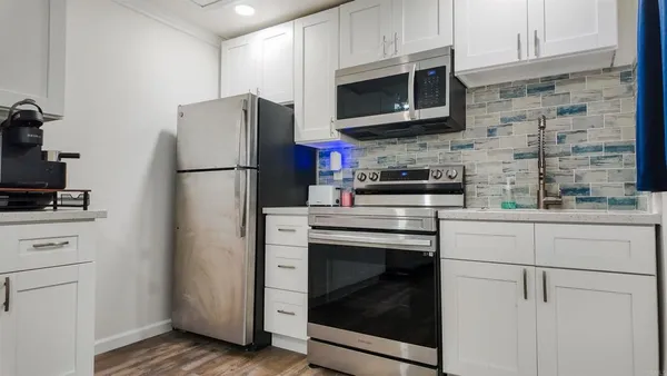 $1,950 | 137 Carnation Avenue, Unit B, Imperial Beach, CA 91932