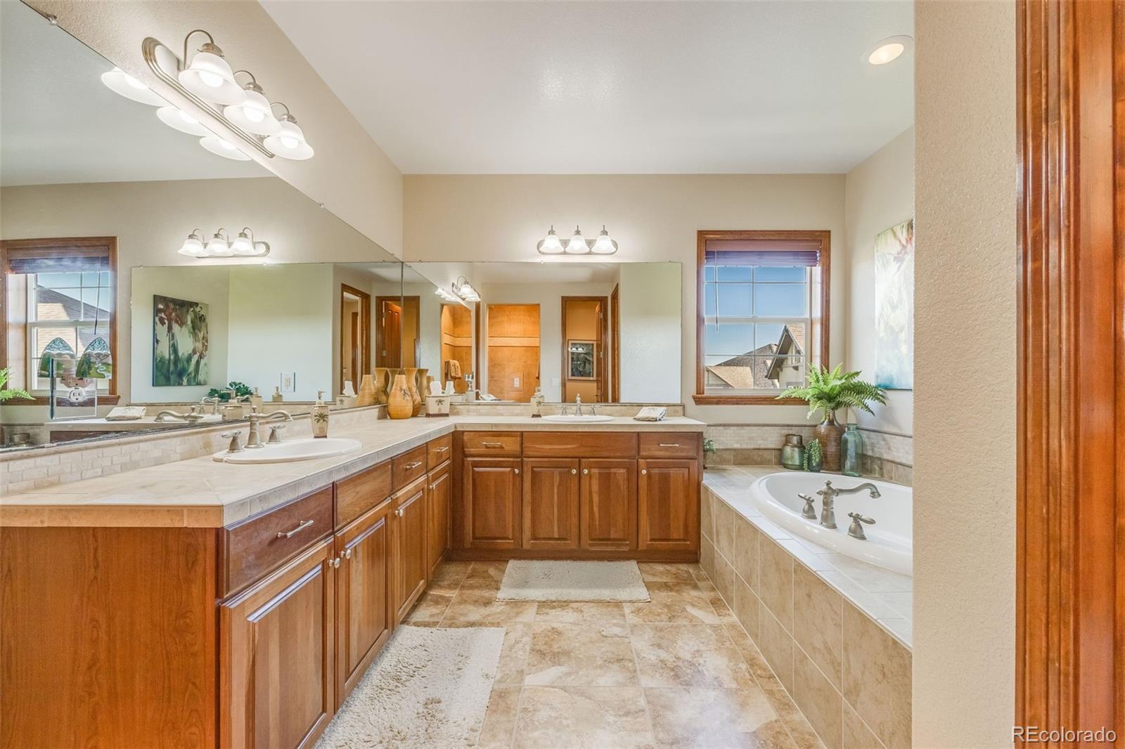 10730 Pinewalk Way Highlands Ranch, CO 80130 - Photo 15 of 31 Gallery Image 15