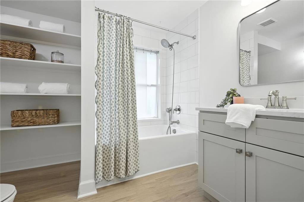 2569 Ridgewood Terrace Northwest Atlanta, GA 30318 - Photo 22 of 34