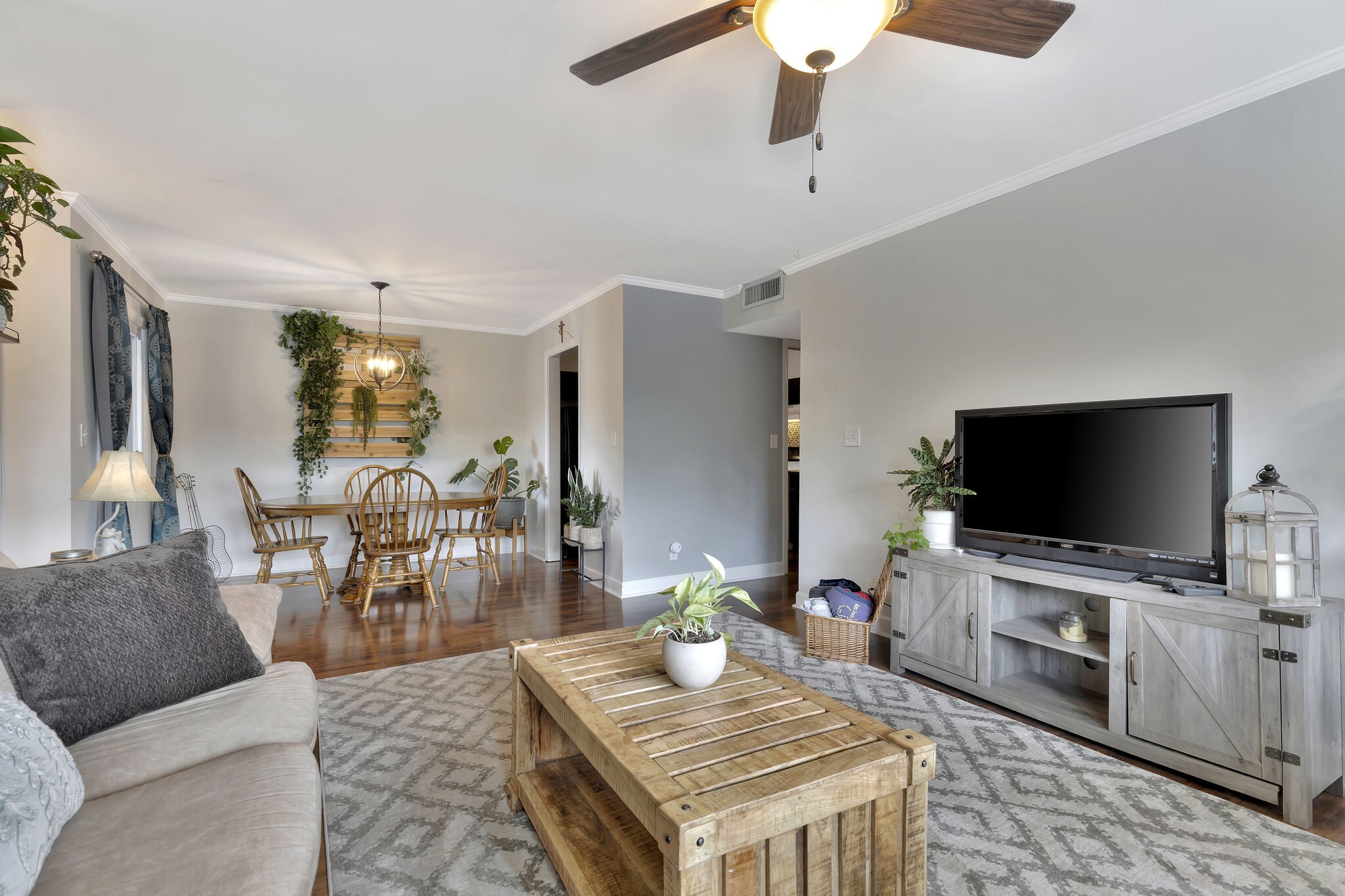 1900 Richard Jones Road, Unit R7 Nashville, TN 37215 - Photo 12 of 34 Gallery Image 12