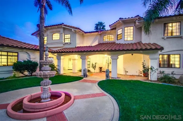 $1,350,000 | 6038 De La Rosa Lane, Oceanside, CA 92057