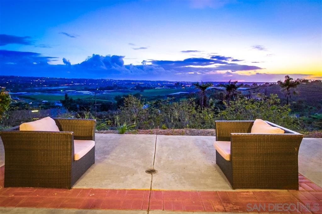 6038 De La Rosa Lane Oceanside, CA 92057 - Photo 3 of 7