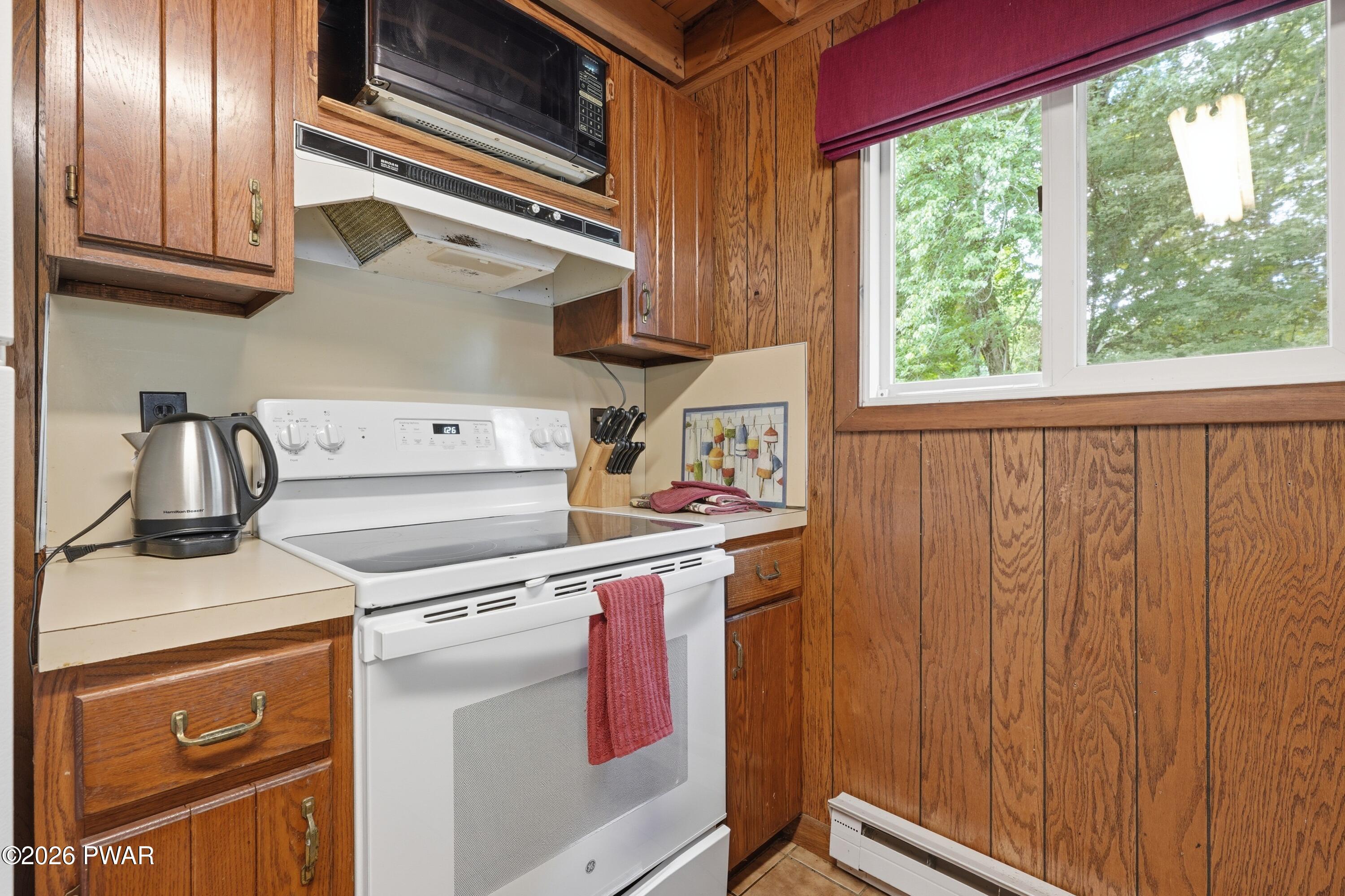 113 Paradise Road West Greentown, PA 18426 - Photo 17 of 70