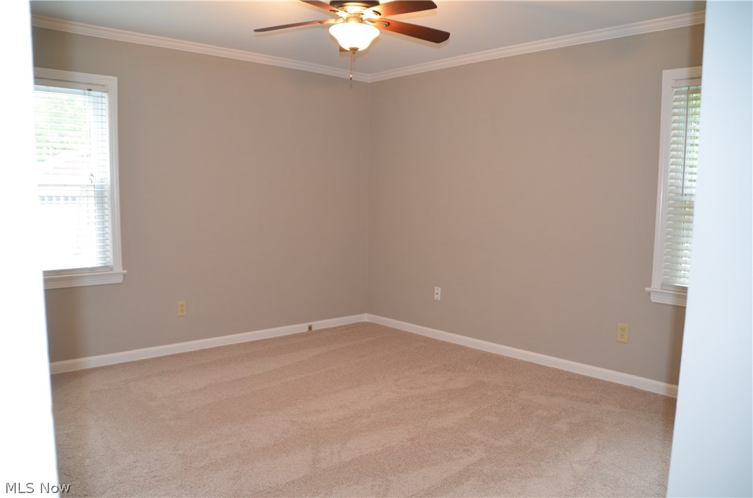 1560 Winchester Road Lyndhurst, OH 44124 - Photo 7 of 20 Gallery Image 7