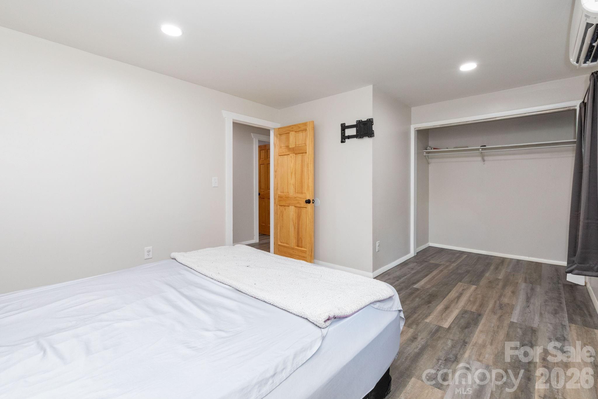 210 Sunset Farms Road Whittier, NC 28789 - Photo 11 of 34 Gallery Image 11