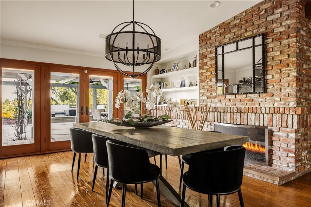 22370 Algunas Road Woodland Hills, CA 91364 - Photo 9 of 34